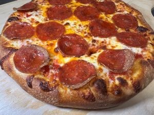 Small Pizza Lunch Deal M-F 11a-1p Pick-up